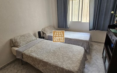 Sunny apartment in the center of Albir