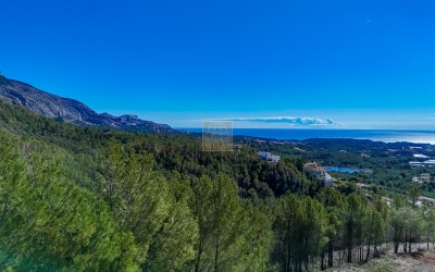 Building plot in an urbanisation in Altea la Vella.