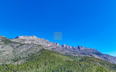 Building plot in an urbanisation in Altea la Vella.