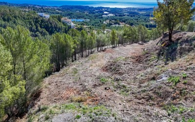 Building plot in an urbanisation in Altea la Vella.
