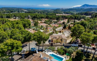 A beautiful and cosy one-level villa.