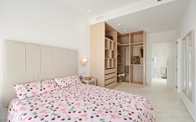 Modern 3-Bedroom Villa with Private Pool in Polop