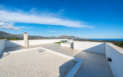 Modern 3-Bedroom Villa with Private Pool in Polop