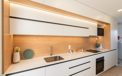 Modern 4-Bedroom Townhouse with Panoramic Sea &
Benidorm Views in La Nucía