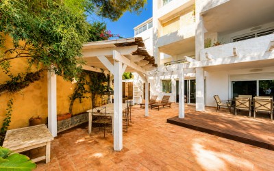 Luxury triplex facing the sea in La Olla, Altea
