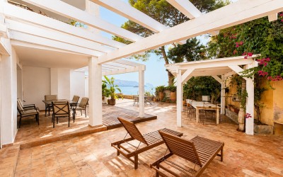 Luxury triplex facing the sea in La Olla, Altea