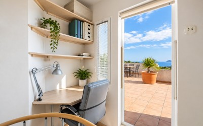Duplex Penthouse with Panoramic Sea Views in Altea La Vella 