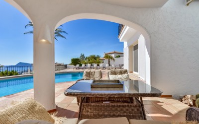 Villa for rent with spectacular sea views in Altea